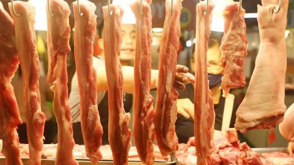 Philippines Seeks Higher Pork Tariffs and Floor Price as Farmgate Rates Slide 